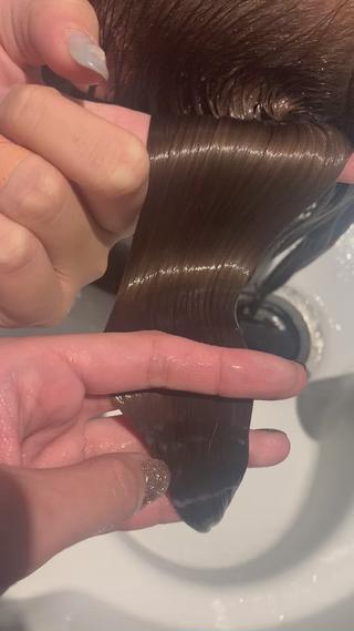 艶々の仕上がり︎
超音波トリートメント！是非お店でお試しください 