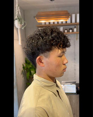 波ウェーブパーマ 