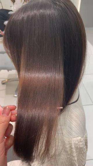 セミロング ヘアセット🎀耳つぼ 👂💎MONAMIのヘアスタイル