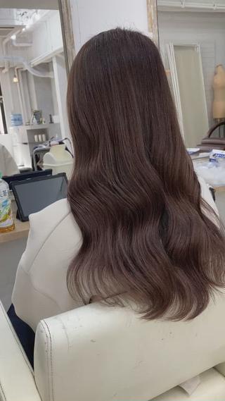 ピンクベージュ 