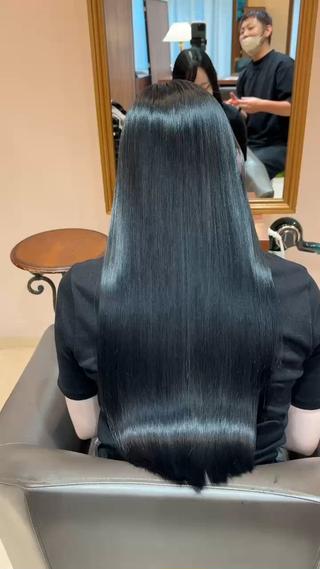美髪矯正後１週間でカラーしました！ブルーブラック 