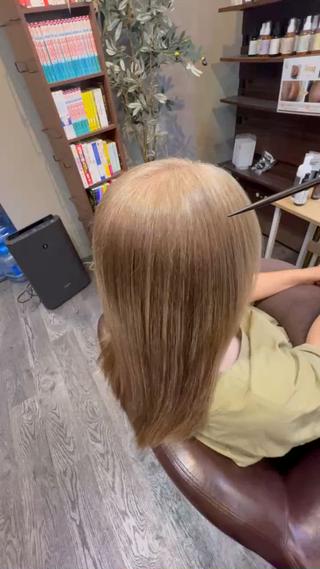 セミロング 髪質改善縮毛矯正 撮影モデル@藤沢駅のヘアスタイル