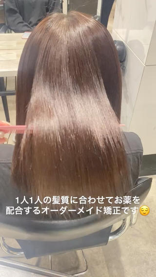 セミロング パーマ ヘアアレンジ 新宿⌇韓国風ヘア ⌇透明感カラーのヘアスタイル