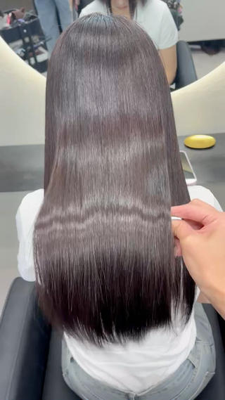 ロング カラー ヘアアレンジ 新宿⌇韓国風ヘア ⌇透明感カラーのヘアスタイル