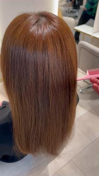 オージュアから出ている最高級トリートメントのインメトリィ!!
工程が7STEPあり一つ一つ丁寧に施術するので仕上がりがこんなにもサラサラ、ツヤツヤに!(*^^*)
効果の持続も普通のトリートメントより長く持続します!
練習モデル様のみとてもお求めやすい価格でご案内させて頂いてます!
もし良ければこの機会に実感してみませんか?( *´艸`)
また、トリートメントだけでなくカラーモデル様も大募集中ですのでご興味ありましたらご予約いつでもお待ちしております!!(*^^*)