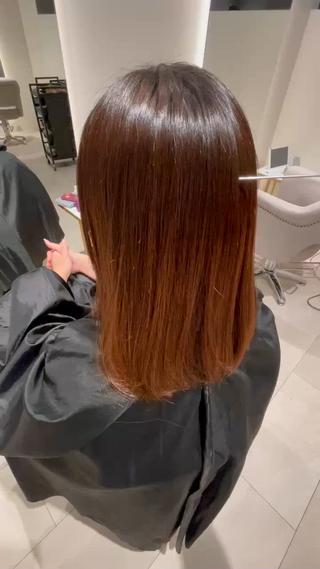 縮毛矯正で最高のツヤ感手に入れませんか?( *´艸`)
1回かけるだけで半永久的に持続します!
1度かけたら次回からはリタッチのみになるので負担も少ないです!️
ダメージなども鑑みてお薬をお選びするので最適なものを使い綺麗にさせて頂きます!
これからうねりやすくなってくる時期ですのでこの機会にぜひやってみませんか?(っ ॑꒳ ॑c)
必ずお客様の髪を今以上に綺麗にさせて頂きますのでお任せ下さい!
また現在、縮毛矯正だけでなくカラーモデル様も大募集中です!( *´艸`)
ご興味ありましたらDMかもしくはプロフィール欄のURLからよろしくお願いいたします!( *´꒳`*)