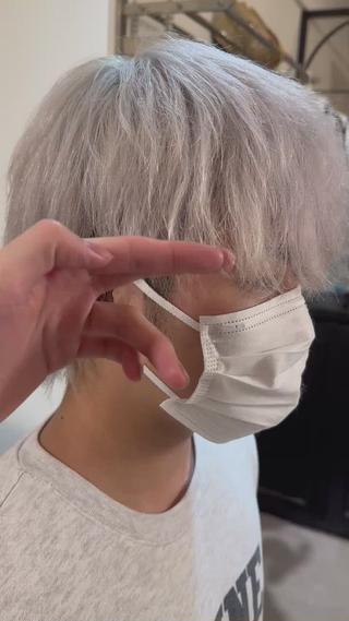 カラー 👑ホワイトカラー ブロンド特化👑映人のヘアスタイル