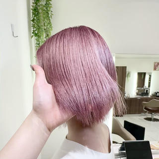 ブリーチ2回〜3回のピンクカラー♡ 