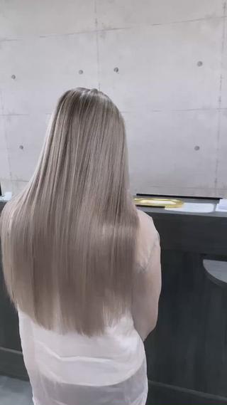 insta→ulu_suzu気に入って頂いたスタイルは、ブックマークをしてご提示ください[ダブルカラー/インナーカラー/ハイライト/イルミナカラー/アディクシーカラー/ケアブリーチ/ショートボブ/ショート/レイヤーカット/縮毛矯正/髪質トリートメント 