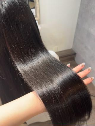 ブローで光輝く艶々な髪を作りましょう
リラックスできるマッサージシャンプー・トリートメント付きです
お仕上げまでさせていただきます！
お客様の綺麗のお手伝いさせてください！！
お気軽にお越しください！ 