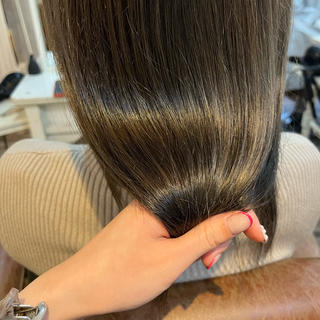 トリートメントはプラス料金で髪質改善
サイエンスアクアに変更 