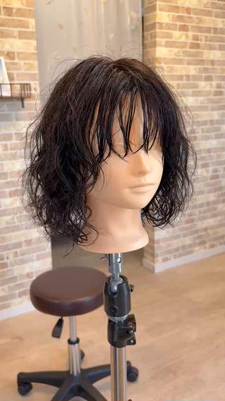 ミディアム パーマ 澤木優輝 【cuaura】のヘアスタイル