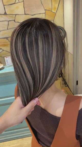 ミディアム カラー ご予約 宜しくお願いします！のヘアスタイル