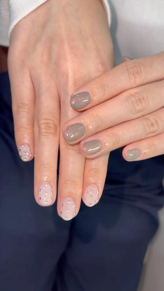 ネイル LAVISH nanamiのネイルデザイン