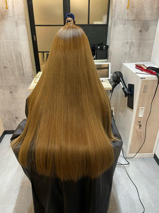 ロング 断られる髪に答えを ♣️井上秀樹♠️のヘアスタイル