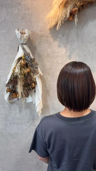 ショート 艶髪/透明感カラー 下山 萌華のヘアスタイル