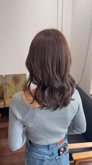 ミディアム 艶髪/透明感カラー 下山 萌華のヘアスタイル