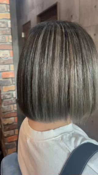 ミディアム higashi chiriのヘアスタイル