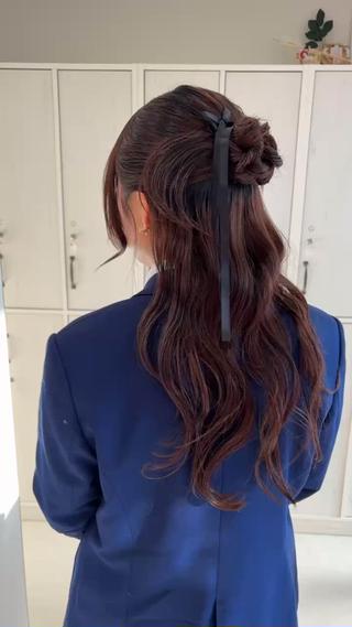 卒業式ヘアアレンジ
カチモリハーフアップ 