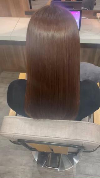 ULTOWA【髪質改善トリートメント】
-高濃度の水素とコラーゲンを配合した髪質改善トリートメントです-
○ダメージ&パサつきが気になる
○ツヤ感が欲しい
○広がりを抑えたい
ぜひ一度お試しください