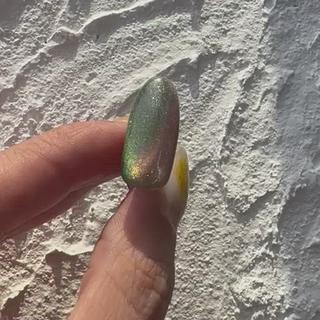 人気のマグネットカラーでアレンジしてオリジナルデザイン楽しみませんか？︎ 