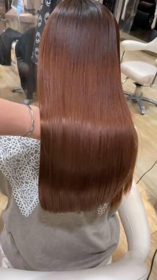 美髪縮毛矯正
乾かしただけで叶う圧倒的美髪 