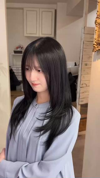ロング 越冨　レイヤー/ 顔周り特化/髪質改善のヘアスタイル