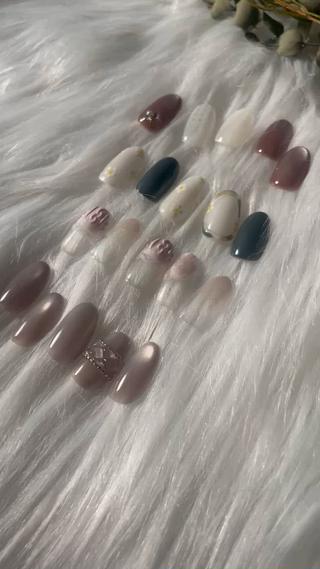 3月定額ネイル
#青葉台ネイル#藤が丘ネイル#マグネットネイル#シンプルネイル#キラキラネイル #定額デザイン#フレンチネイル#春ネイル