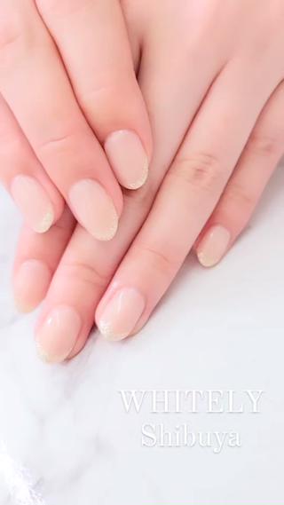 ☆パラジェル使用
シンプルネイル

洋服も合わせやすくオフィスネイルにも
お勧めです◎

自分に合うお色味をご相談しながら
決めていきましょう 