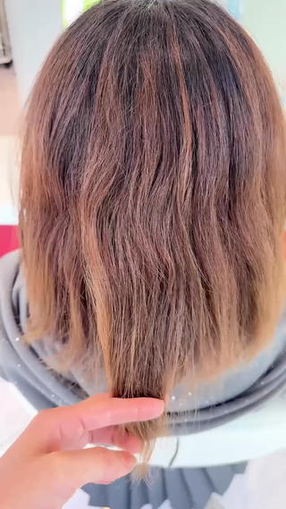 縮毛矯正モデル募集中です！
詳細はメニューからお願いします 