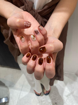 べっ甲ワンカラーに
いろんな茶色でart