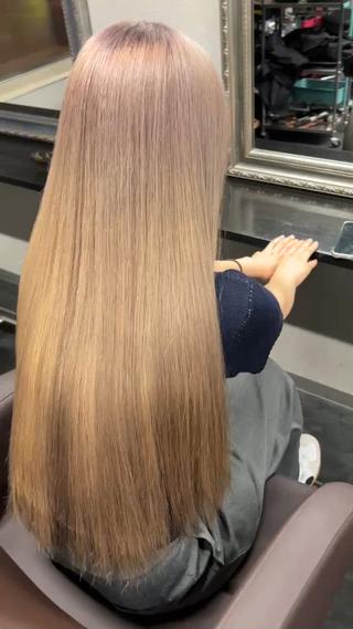 ＃ニュアンスパーマ #センターパート#シースルーマッシュ
#ミルクティーベージュ#カルマパーマ
#毛流れ#学割#シークレットパーマ#コンマバング
#刈り上げセンターパート#刈り上げショート#ブリーチ
#ダブルカラー#眉毛#メンズカット#マッシュ#センターパート 