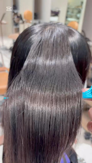 サロンならではの4stepトリートメントです。
しっかりカウンセリングをして一人一人に合ったトリートメントを選びます。
ホームケアではケアしきれないところまで栄養を補給するので、艶、指通りなど理想の仕上がりにできます。
通常5500円のところ
技術向上の為、今だけ1500円でご案内できます。