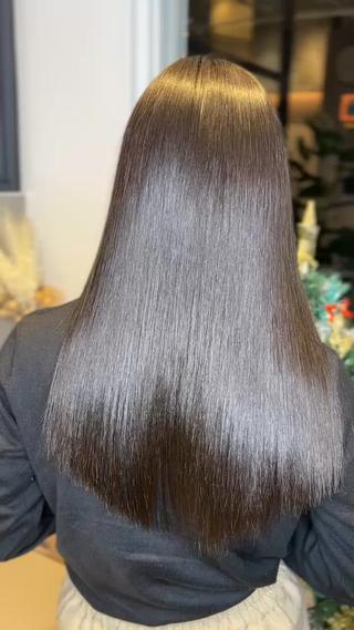 カラー Le rond【ロンド】所属・西上 慧武のヘアスタイル