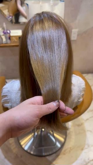 ミディアム ブリーチなしダブル カラー縮毛矯正 下野のヘアスタイル