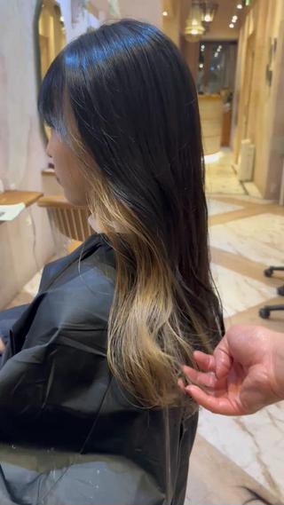 初インナーは
ベージュがチャレンジしやすいです
2回目のブリーチから更にホワイトベージュやグレーなどの
色味も挑戦できるのでおすすめです 