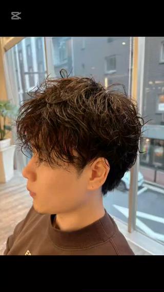 パーマ メンズ Soleria所属・艶髪/酸性ストレート 根本零のヘアスタイル