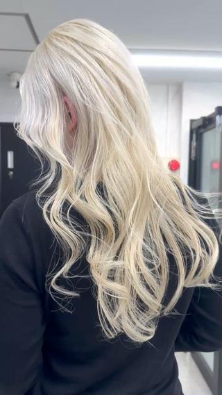 月間沢山のご様子をInstagramから
頂いております

今までうまくいかなかったカラー
#シールエクステ　#ハイトーン
お任せください

シールエクステNANA月間指名多数頂いております
最高のイメチェンと馴染みで圧倒的な周りとは差がつく
仕上がりにします 