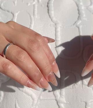 ネイル H ibikiのネイルデザイン