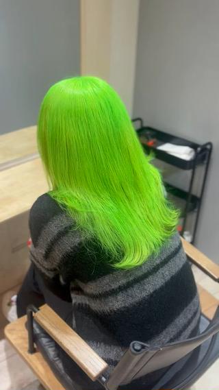 ネオングリーン 