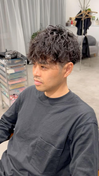 メンズパーマ！
ジャンル問わずご相談下さい！ 