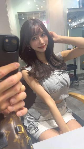 ロング 美髪/髪質改善 レイヤー/透けカラーのヘアスタイル