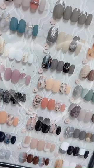 4本アートコース
期間限定¥5000
この機会にいかがですか♡
是非お待ちしております