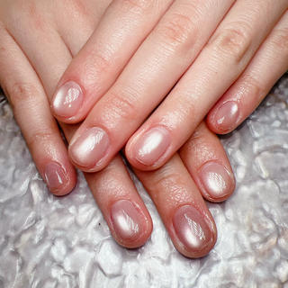 ネイル マグ🧲等なんでも ワンカラー5700円のネイルデザイン