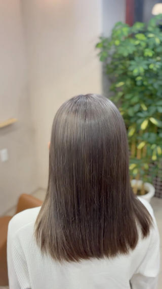 セミロング カラー ゆーき/髪質改善 .カラーモデル🫧のヘアスタイル