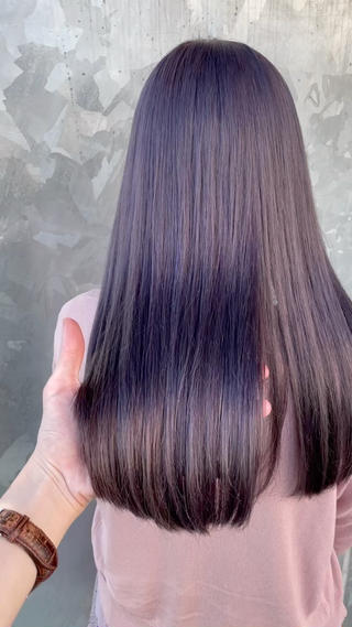 ブルーラベンダーをしっかりと
7stepトリートメントでつやつやサラサラのハイトーンに 