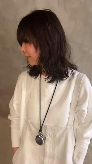 ミディアム カラー さの あやねのヘアスタイル