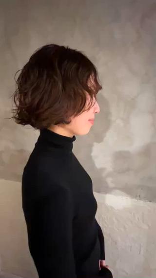 ショート パーマ さの あやねのヘアスタイル