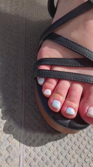 フットワンカラー
オーロラネイル 