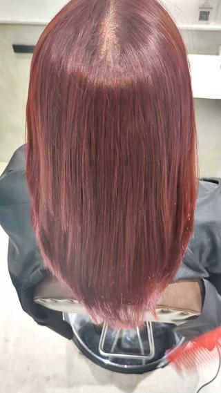 【髪質改善 ベリーピンクカラー】

流行りのピンクカラーとウルトワトリートメントの組み合わせ！
つやつやでサラサラの仕上がり

可愛いベリーピンクカラー


#美容室 #髪質改善トリートメント #ピンクカラー #東京 #ピンク  